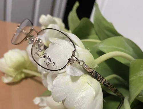 Vera Bradley Eyeglasses Frame Bella Imperial Toile . Rectangular. 52-17-130.New 4