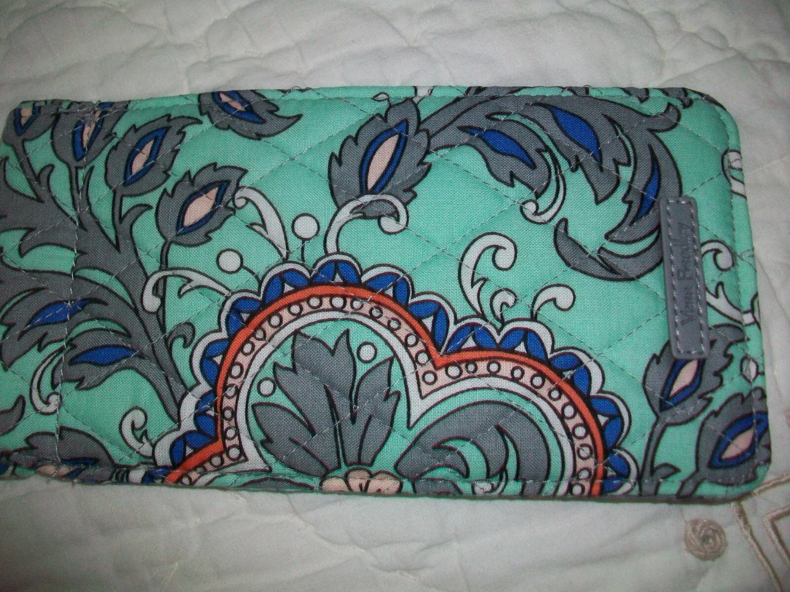 VERA BRADLEY QUILTED EYEGLASS SLEEVE **NWT FAN FLOWERS PATTERN 2