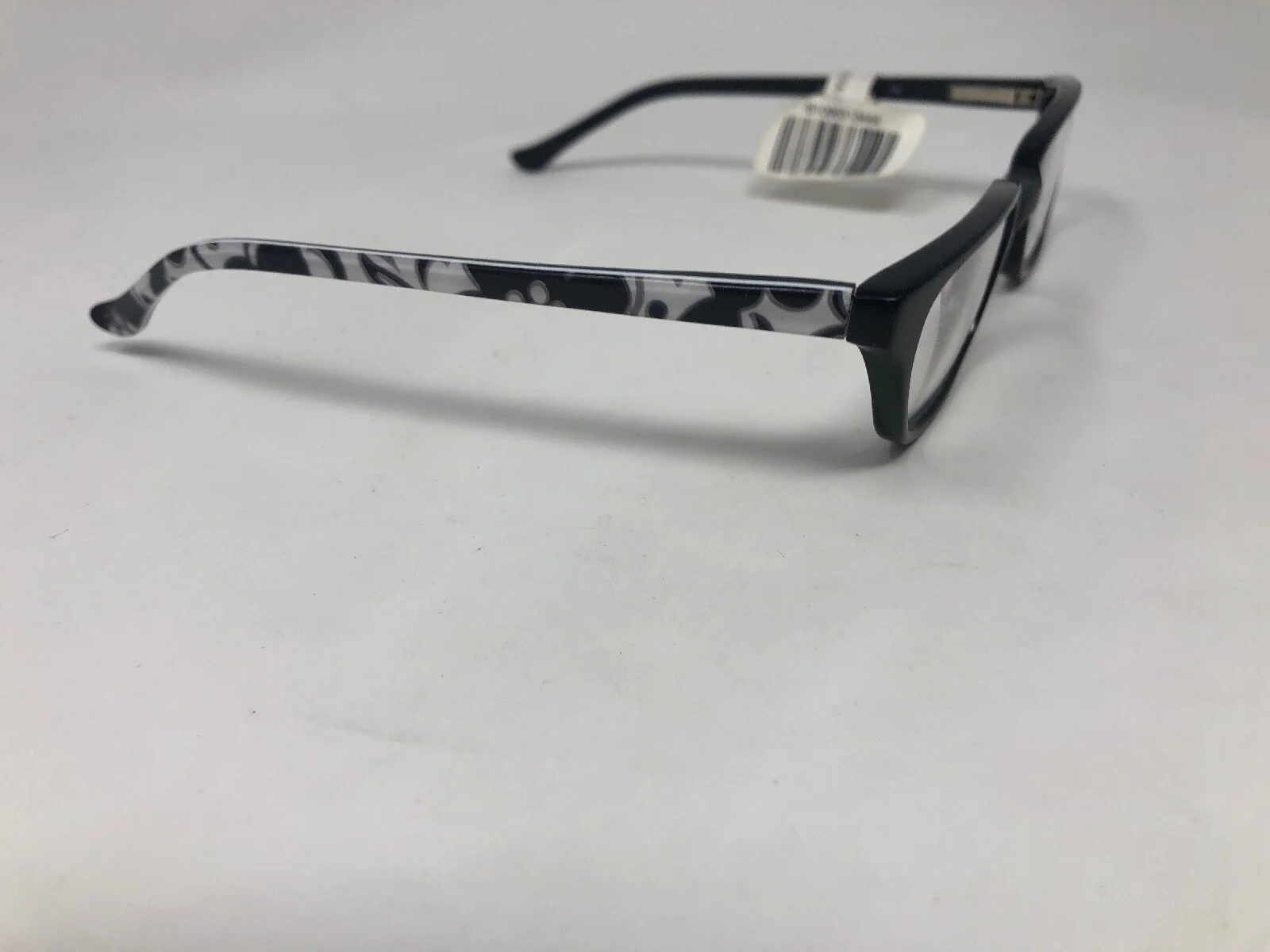 VERA BRADLEY “SAVANNAH” Eyeglasses Frame Petite 47-16-130 Black White Q885 4