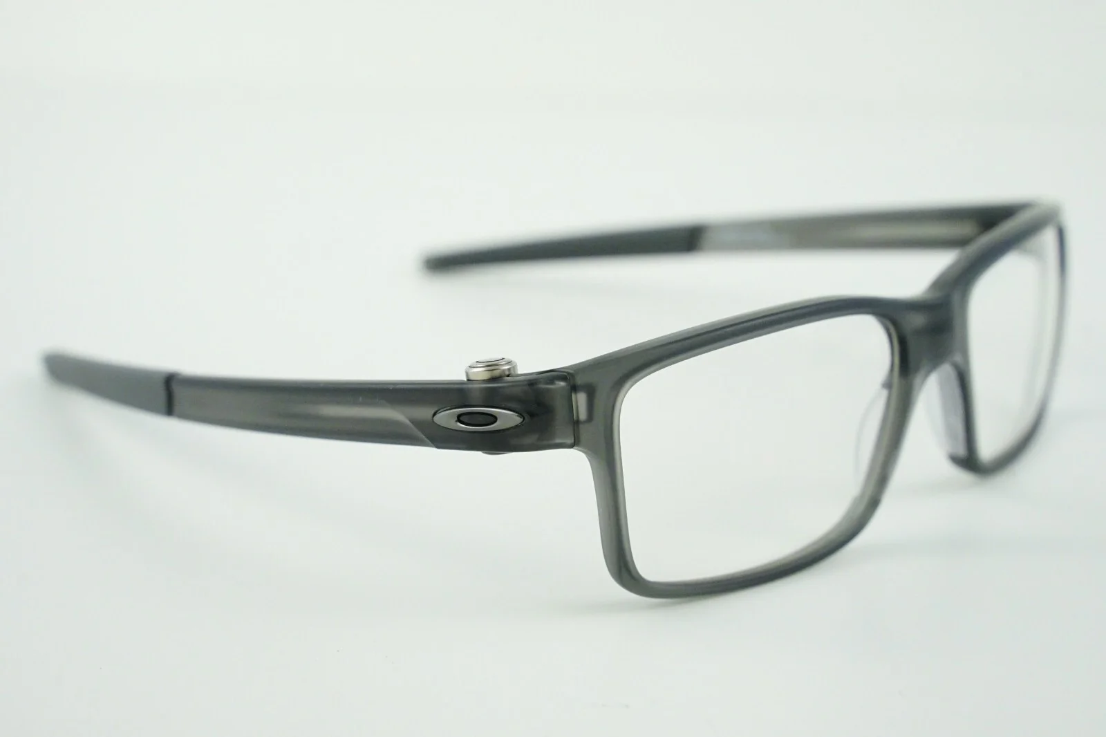 VERY RARE! OX8073-0156 Oakley Currency Glass Matte Grey Eyeglasses 56-16-140