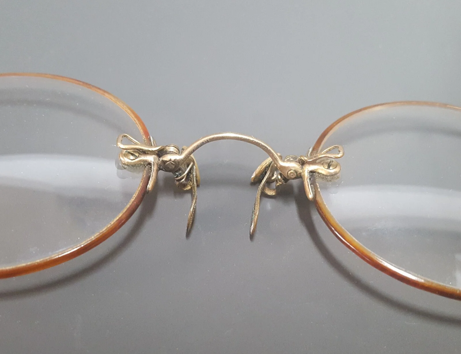 Victorian Spring Bridge Pince Nez Eye Glasses Metal Frame Armless Eyeglasses 4