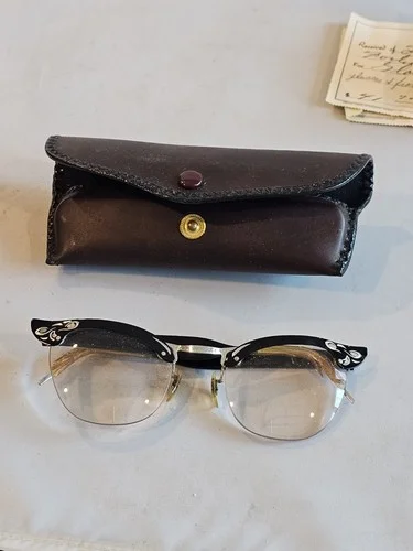 Victory Glasses Vtg 5 1/2 Aluminum Cat Eye 40