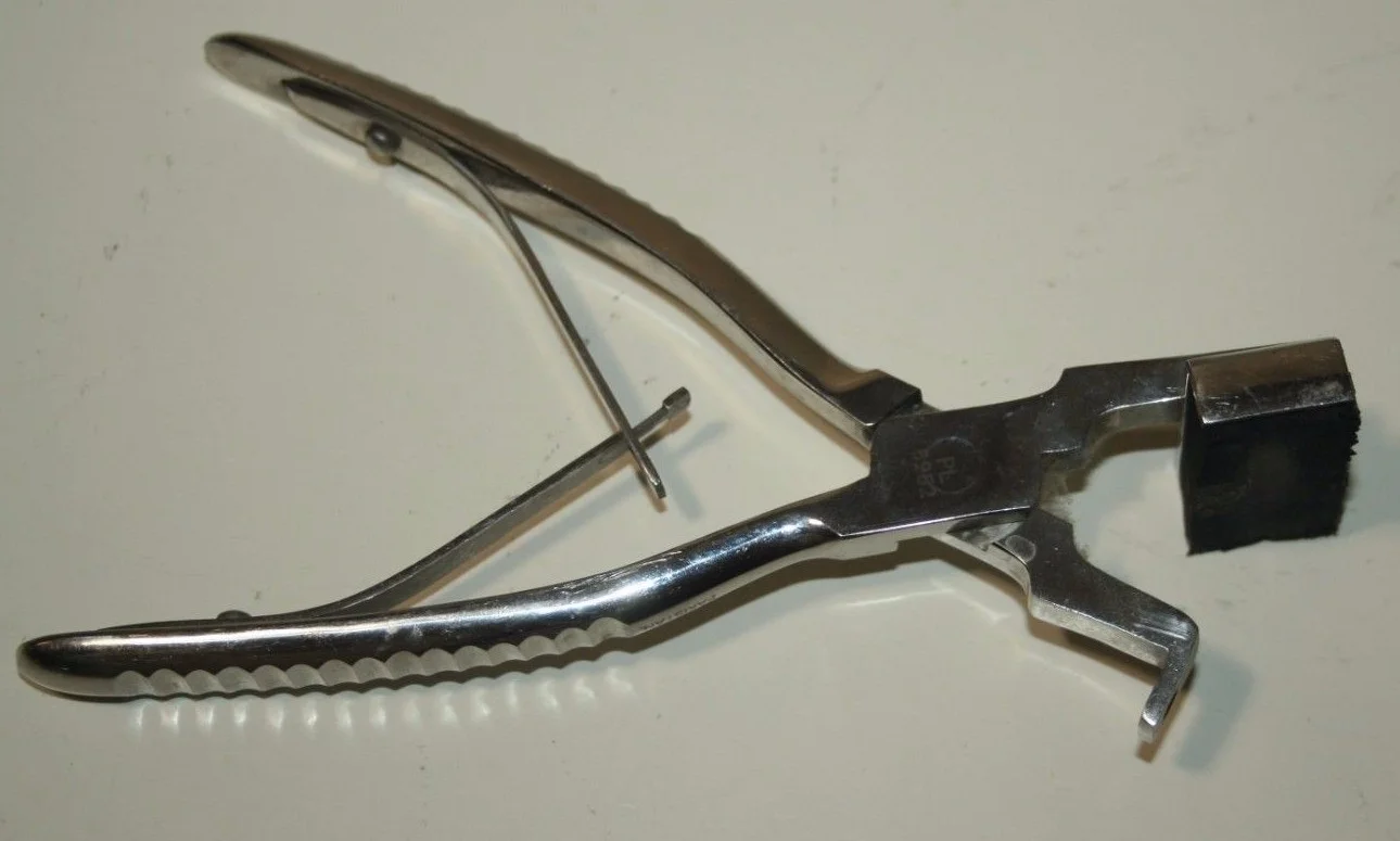 VIGOR SPEC-TEK PL-5252 Eyeglass Frame Adjustment Tool, Flat Jaw