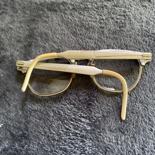 Vintage 1950 2