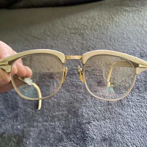 Vintage 1950 4