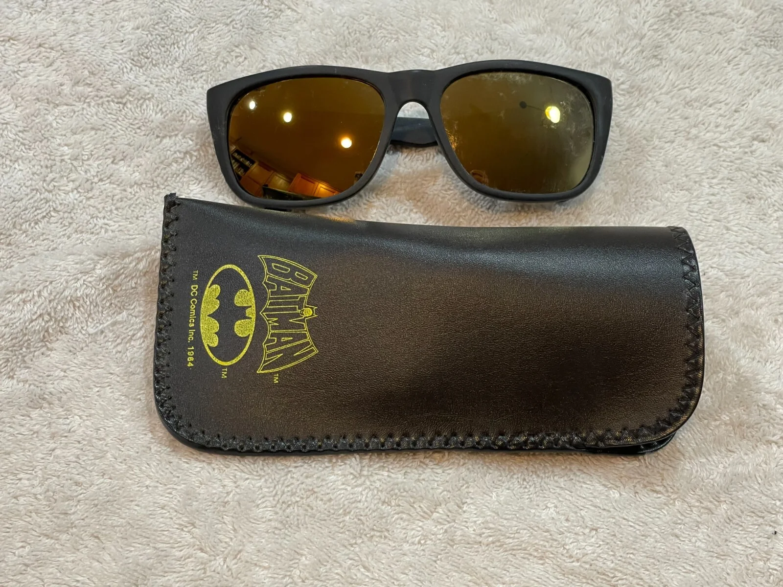 Vintage 1964 Batman Glasses & Case, DC Comics Eyeglasses Sunglasses Black - EXC.