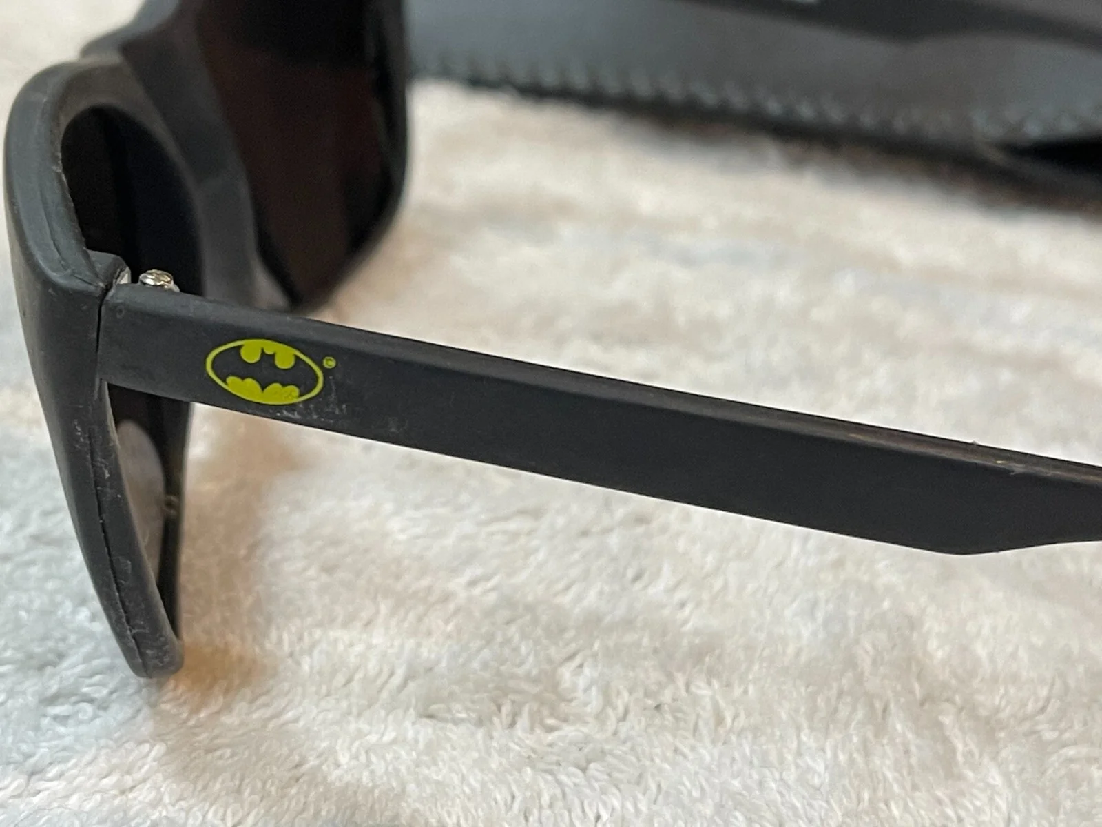 Vintage 1964 Batman Glasses & Case, DC Comics Eyeglasses Sunglasses Black - EXC. 4
