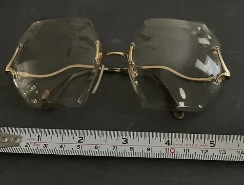 Vintage 1980’s Wireless Octagon Womens Prescription Glasses (large)