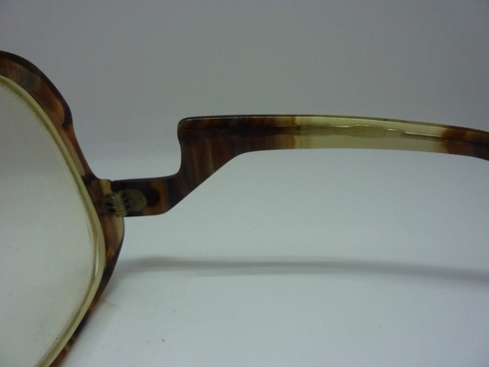 Vintage 70s 80s Drop Arm Eyeglasses Frames Oversized Hipster Caramel Brown FRAME 3