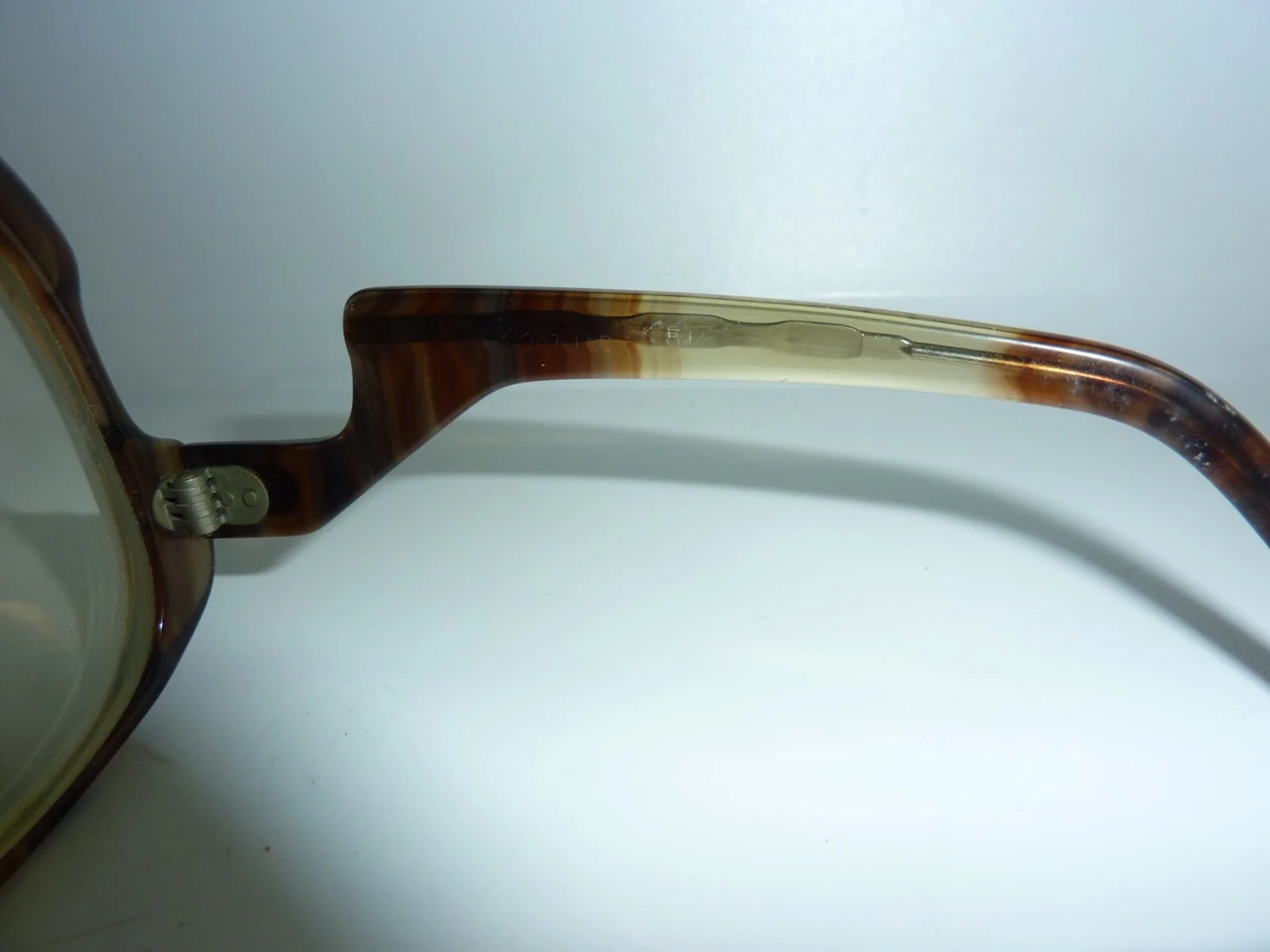 Vintage 70s 80s Drop Arm Eyeglasses Frames Oversized Hipster Caramel Brown FRAME 4