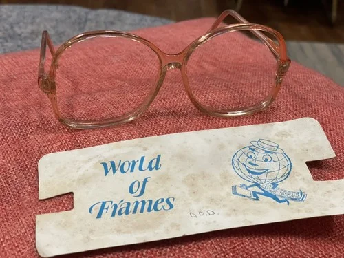 Vintage 70s 80s Women’s World Of Frames Eyeglasses NOS Pinkish Orange Peach 3