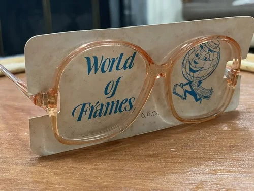 Vintage 70s 80s Women’s World Of Frames Eyeglasses NOS Pinkish Orange Peach 4