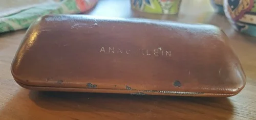 Vintage Anne Klein Italian Leather Eyeglass Hinged Hard Case Made in Italy 2