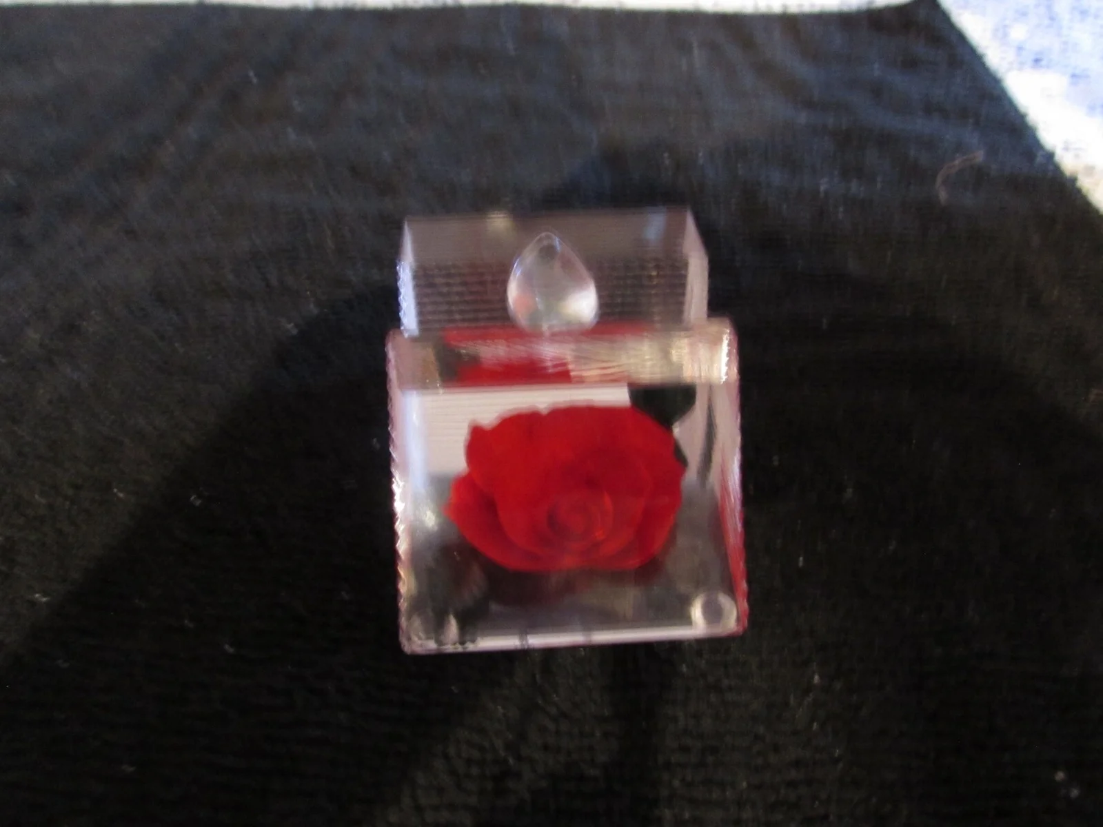 Vintage Carved Lucite Red Rose Ring Holder and Eye Glass Holder. By Bircraft. 3