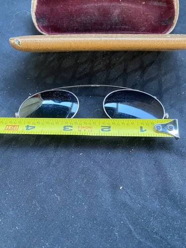 Vintage Clip-On Sunglasses Shades With Case Circular Spectacles in Case 4