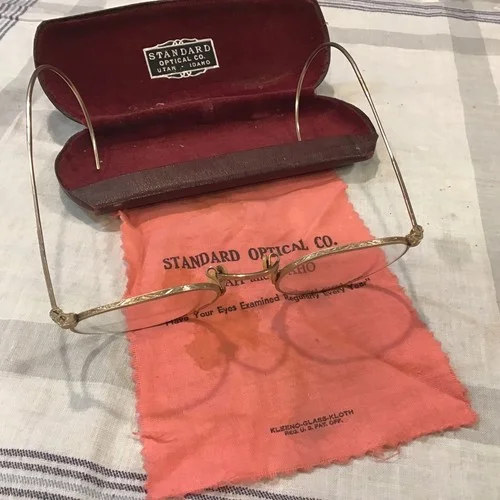 vintage Eye glass 12K GOLD FILLED STANDARD OPTICAL Utah Idaho.