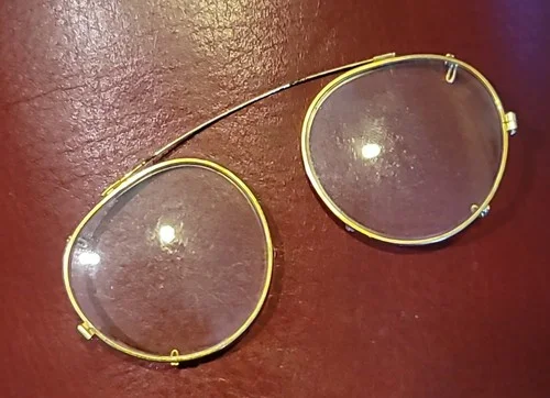 Vintage Eyeglasses Salesmans Sample ? Gold Frames ? UNUSUAL