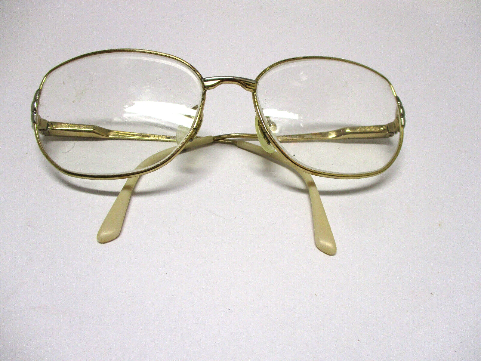 Vintage Gucci Eyeglasses Frames Gold Oval Full Rim