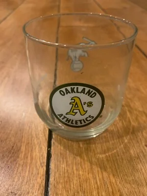 VINTAGE OAKLAND ATHLETICS GLASS 1988 SHELL PHILADELPIA A 1