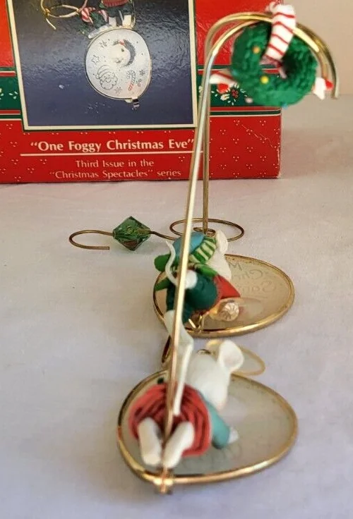 Vintage ‘One Foggy Christmas Eve’ Ornament Spectacles Eyeglasses Gilmore 1990s 4