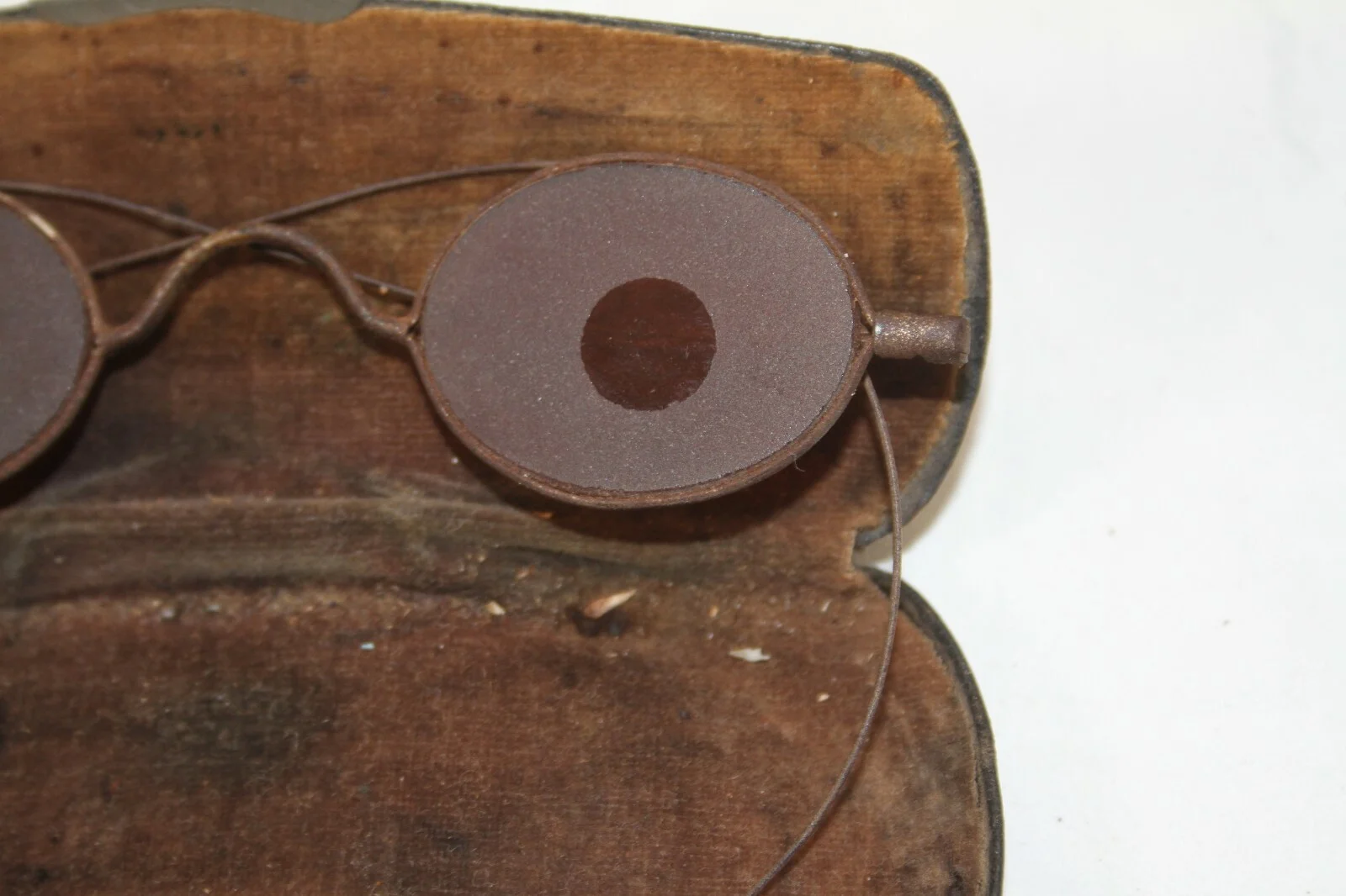 Vintage Oval Flat Glass Eyeglass Frames Amber Glass Unusual Spectacles w/ case 2