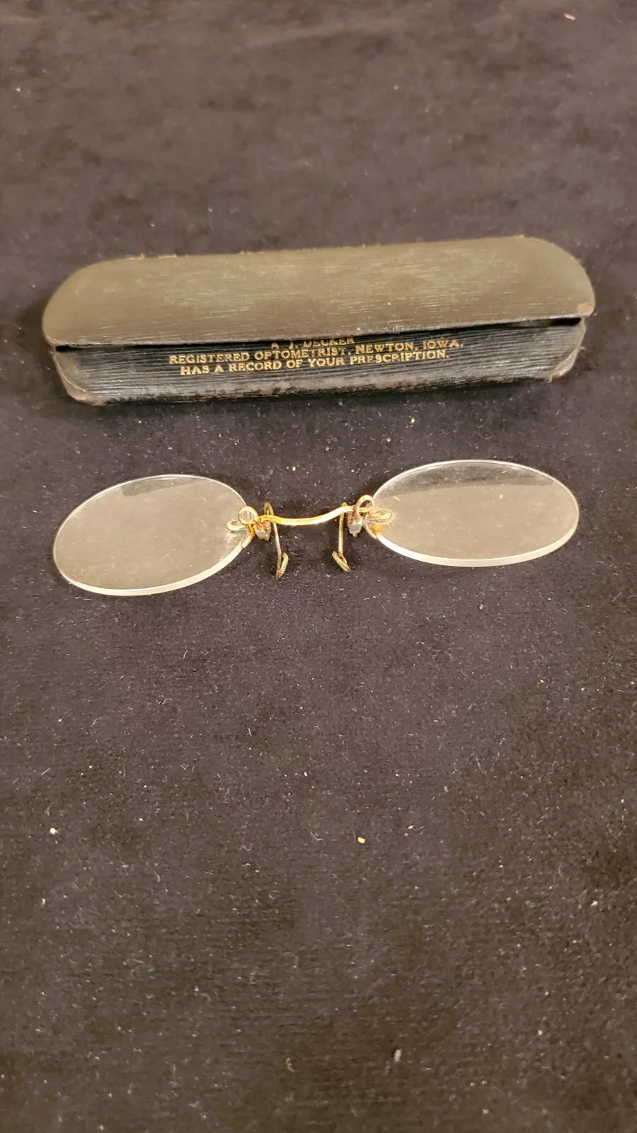 VINTAGE PINCHED NOSE GF Glasses with Case Newton, Iowa 11132022 #2