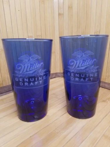 Vintage Seattle Mariners Blue Pounder Glasses Miller Genuine Draft Set MLB Set 2 4