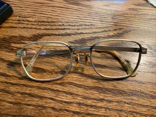 Vintage SR Optics USA Chunky Eyeglass Frames 1/20 12K GF Gold Filled 21g MADE US 2
