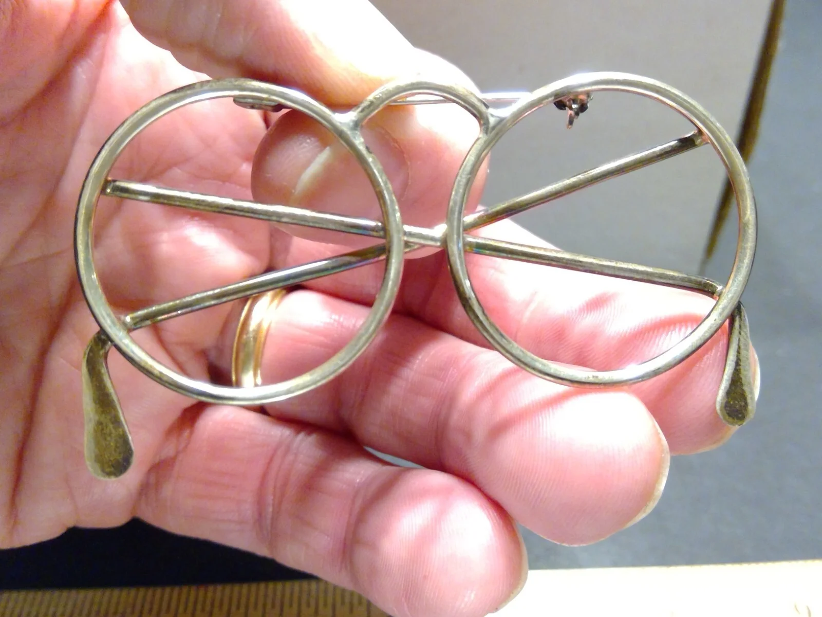 Vintage Sterling Silver Eyeglasses Frames Brooch 2