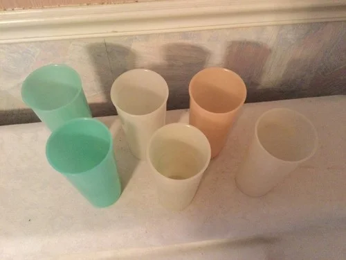 VINTAGE TUPPERWARE 16 OZ TUMBLERS/ GLASSES CUPS 5107L - 2 Set Of 4 NEW 2