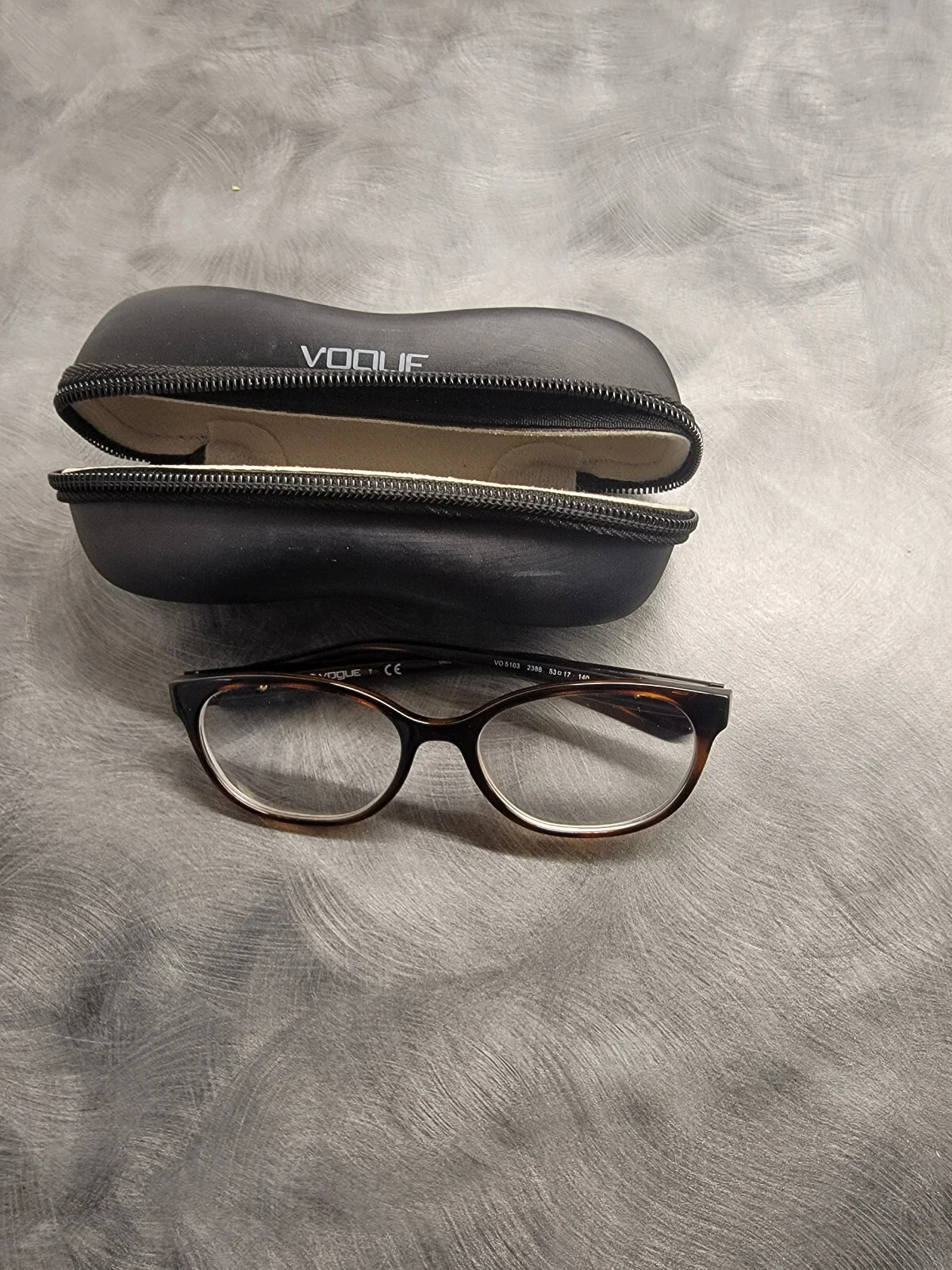VOGUE VO 5103 Womens Prescription Eyeglass Frames 53-17-140 w/ Original Case