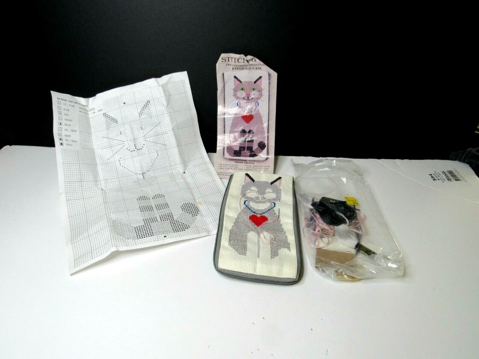 VTG Cross Stitch Kit Stitch Zip Eyeglass Case Siamese Cat 1995 (almost finished) 2