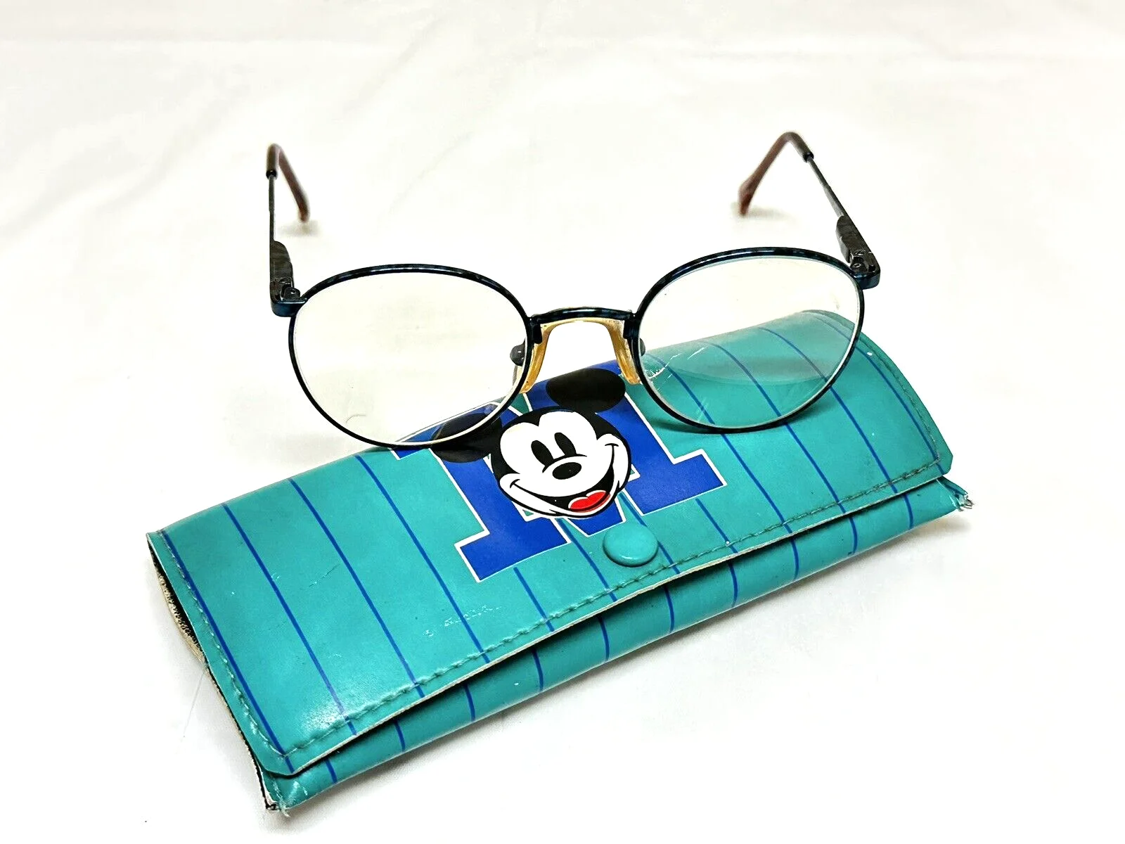 VTG Marchon DISNEY 120 Kids Eyeglasses Sunglasses Frames 44-20 Teal Round W Case