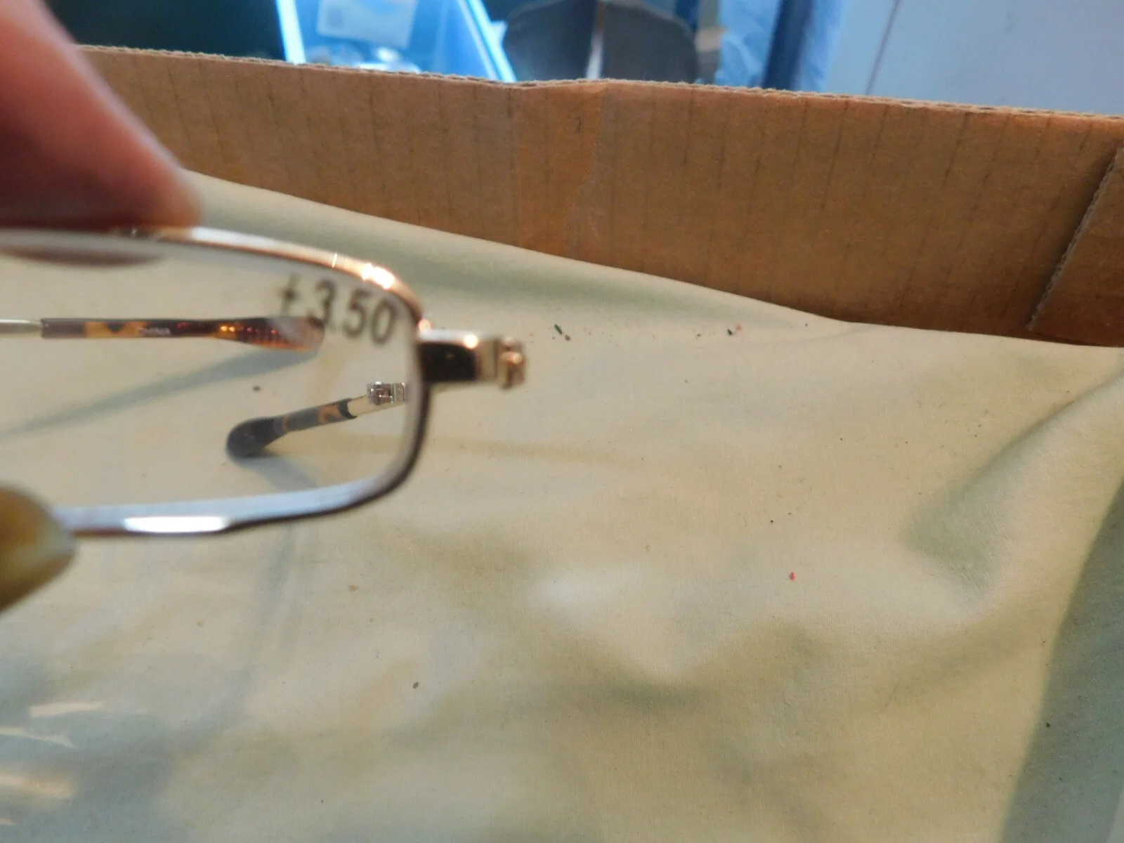 VTG Unusual Eye Glasses That fold for pocket or Purse LOOK 3