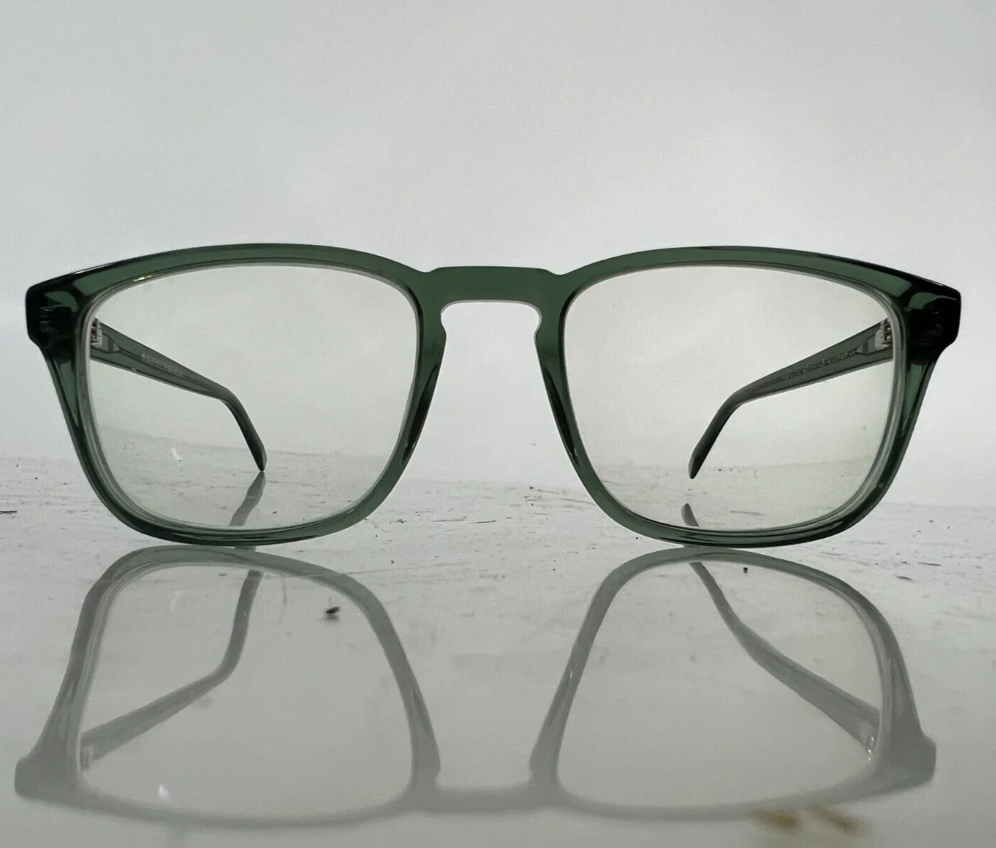 Warby Parker Bensen W 712 Eyeglasses **FRAME ONLY** Clear Green 52-19-145 EUC 2