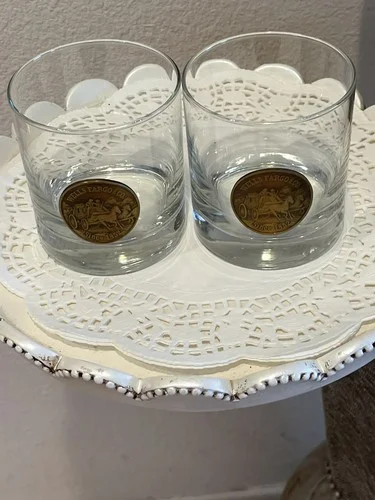 Wells Fargo Cocktail Glasses Banking Memorabilia Stagecoach Bronze Medallion 2