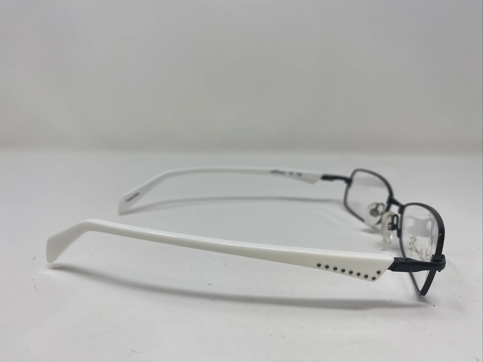Wildflower Eyeglasses Frames Laurel 50-16-135 Rocking Black V151 3