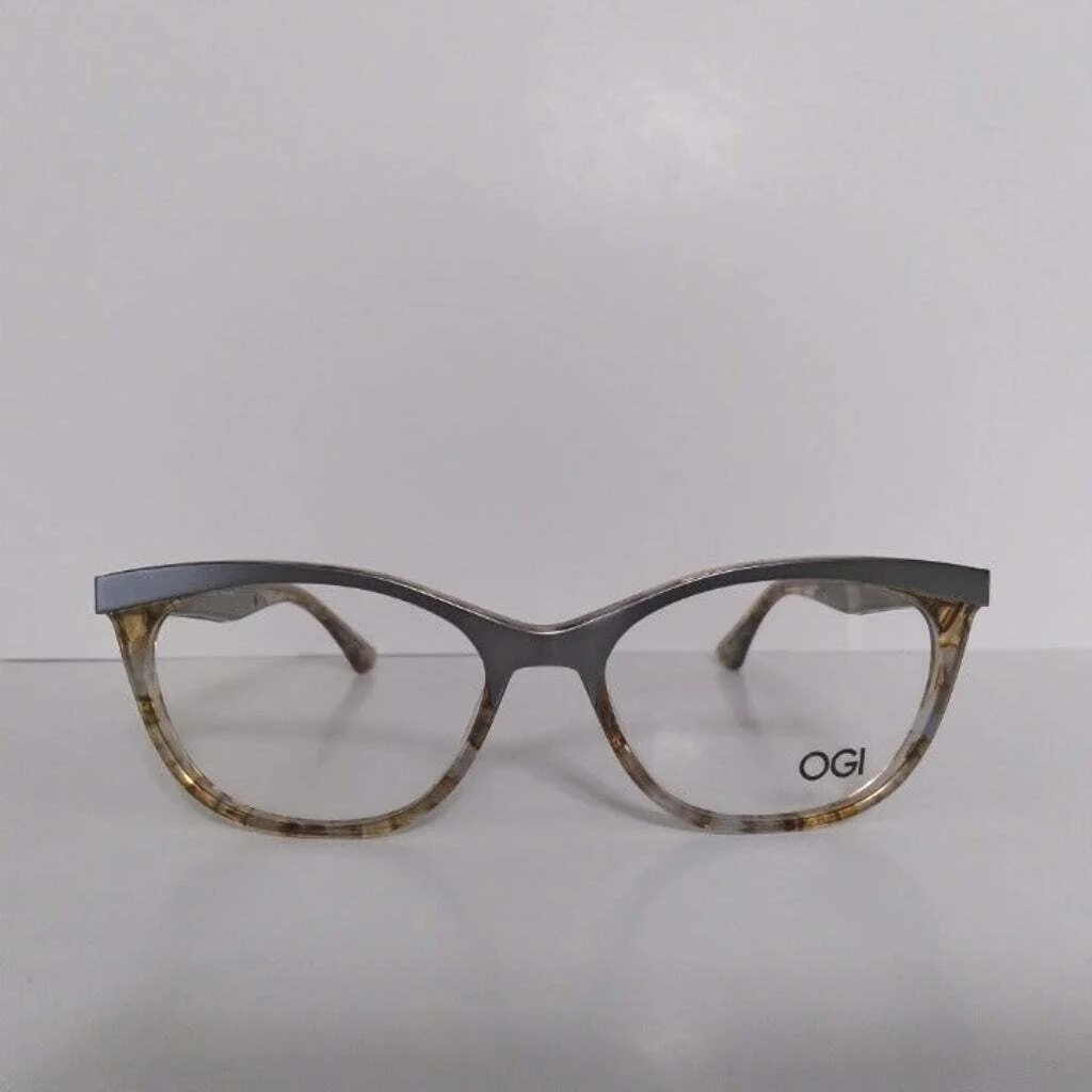 Womens OGI Optical Designer Cat Eyeglasses Frames And Case 53-17-140 Emerald