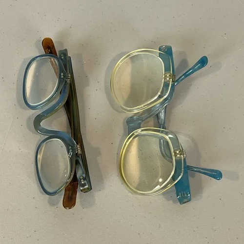 Womens Vintage Eyeglasses Makeup Application Frames with Flip Down Lenses Italy