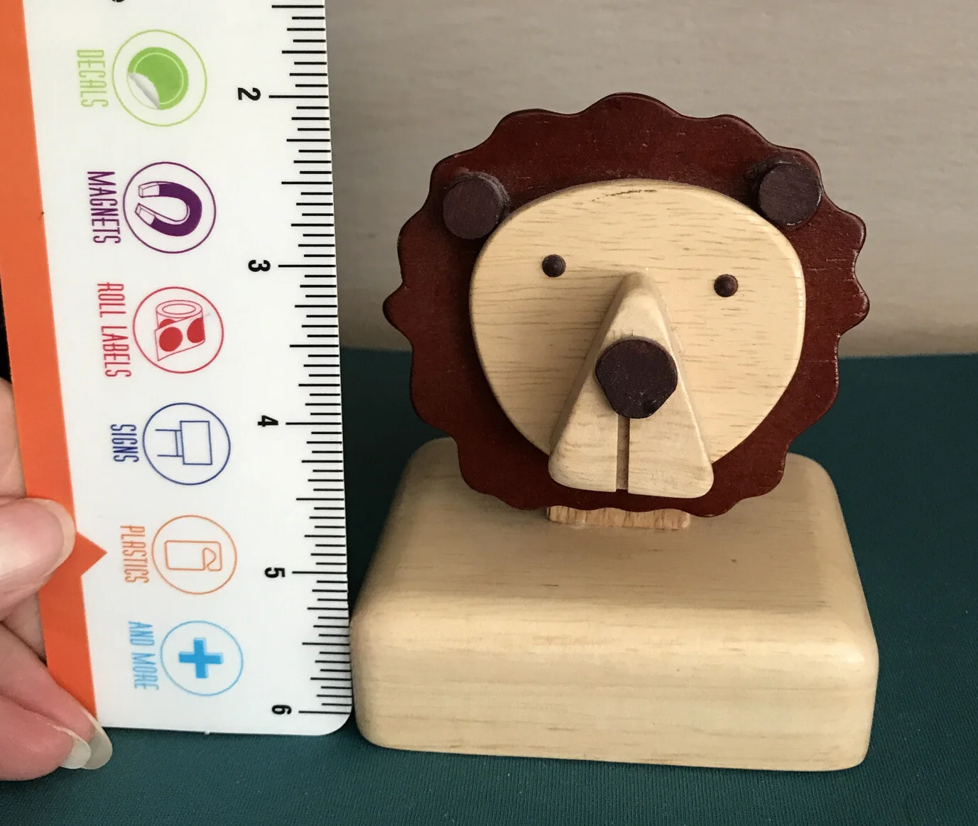 Wooden Bear Eye Glass Holder. 4