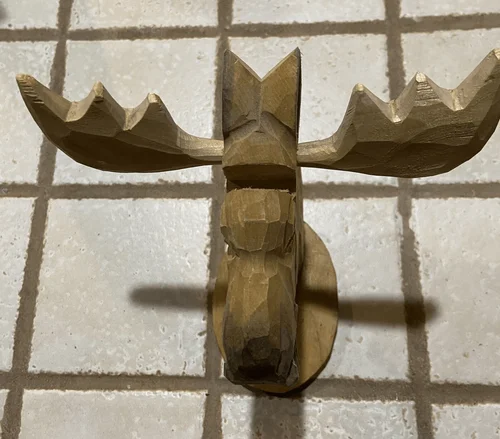 Wooden Hand Carved Moose Eyeglass Holder Stand 6” High 4