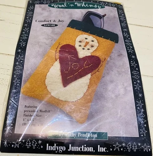 Wool N Whimsy Felt Embroidery Cross StitcH Kit Set Snowman Farmhouse Christmas