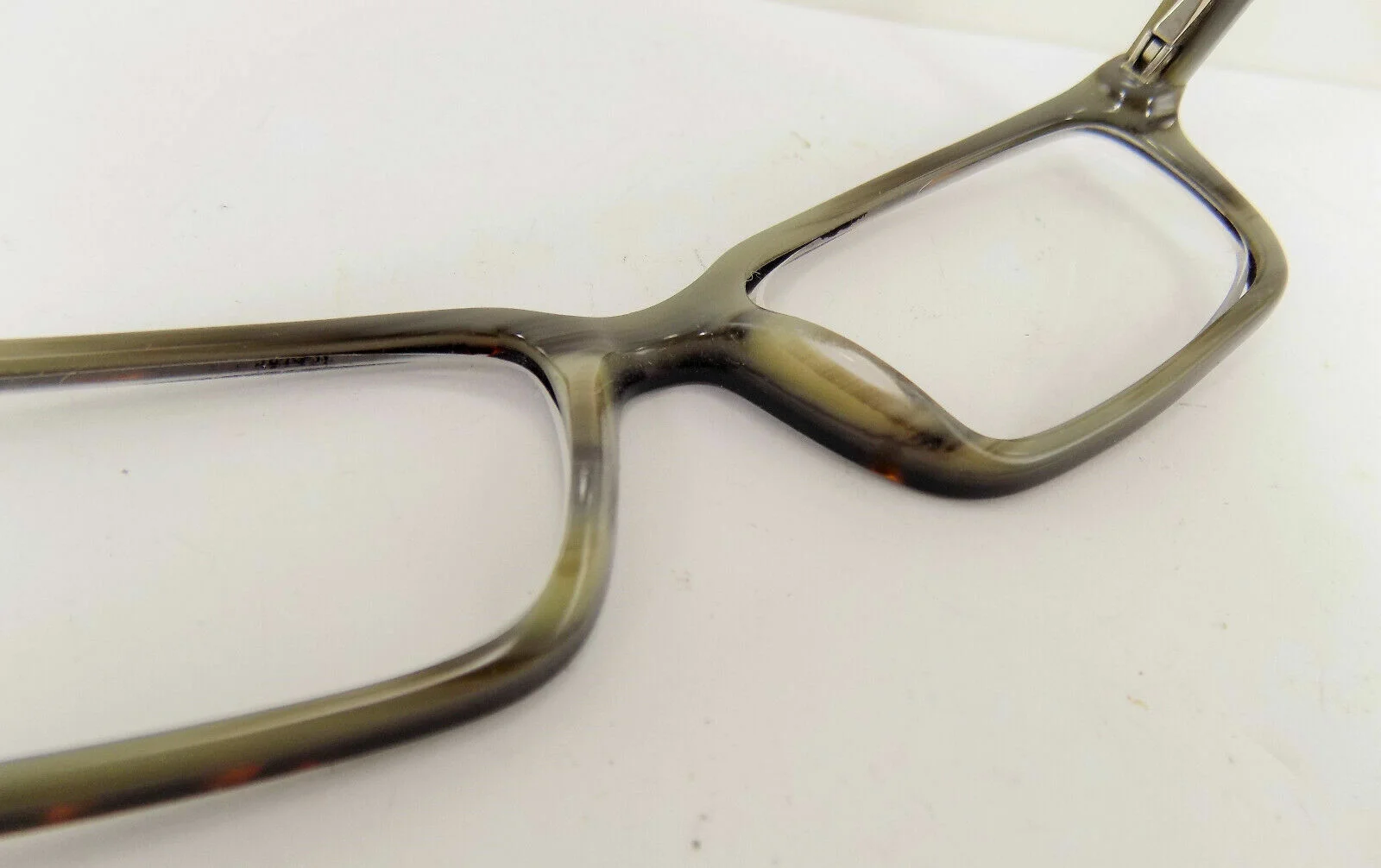 WoolRich / 7845 ce / Tortoise Olive / OUTER BLACK / Eyeglass Frames / 52/17/140 4