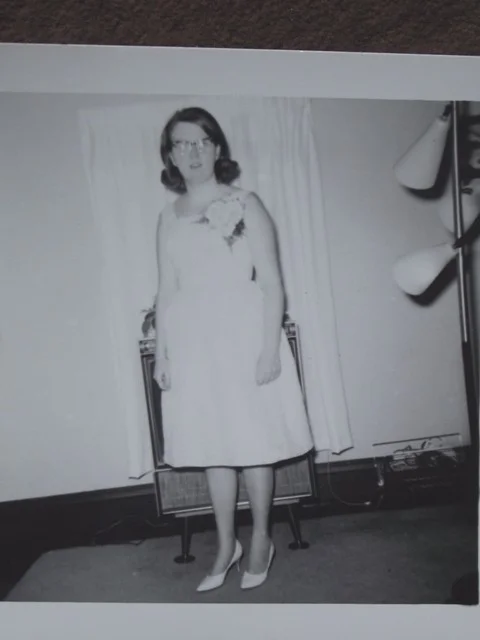 YOUNG LADY WITH CATS EYE GLASSES AND DRESS WITH LARGE FLOWER 1966 PHOTO 2