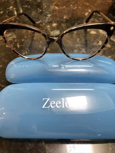 ZEELOOL GLASS FRAMES Tortoise. Cute Frames 2
