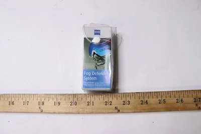 Zeiss Eyeglass Cleaner Anti-Fog Defender Kit 1-Spray & Cloth