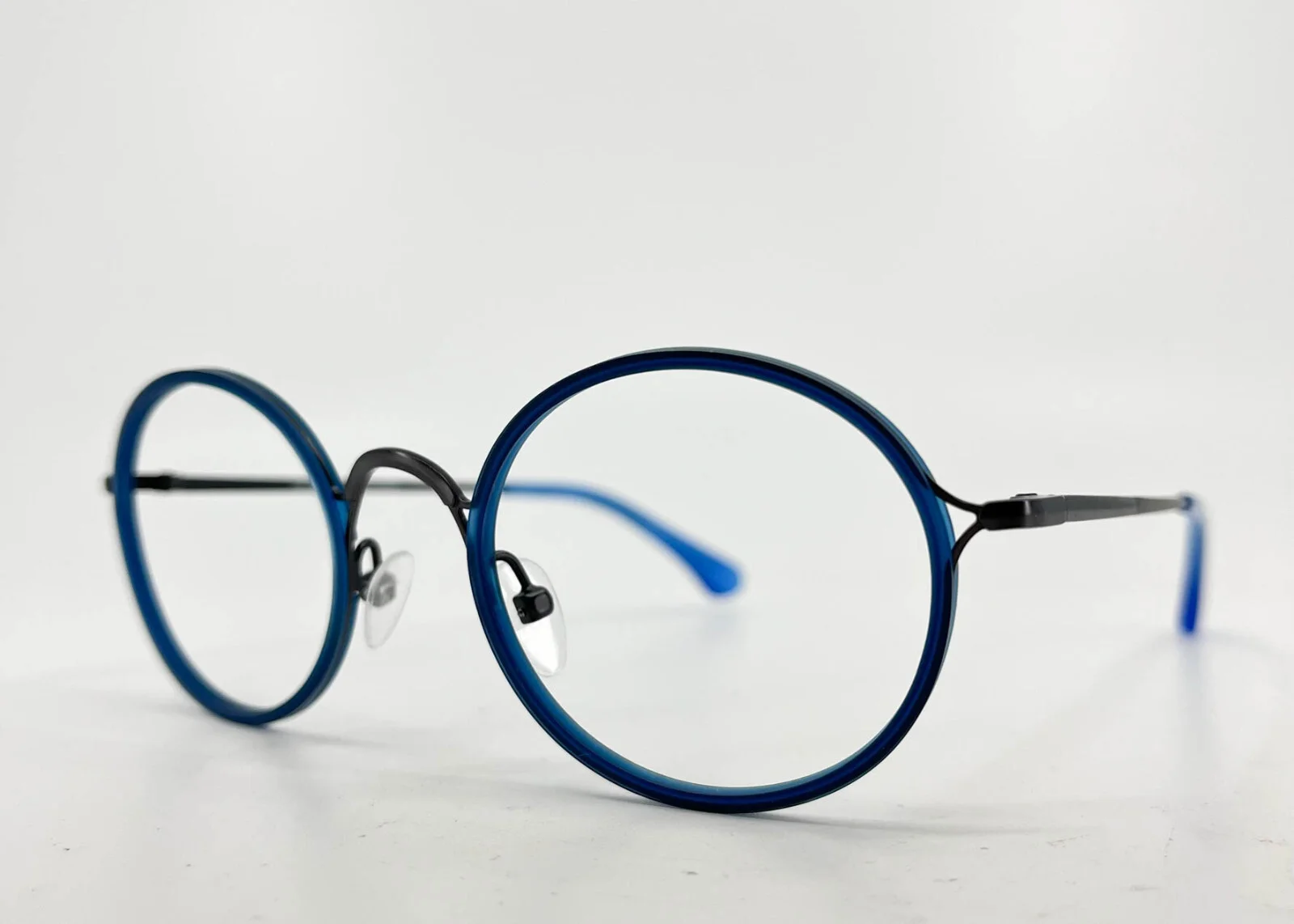 Zen Barcelona Z418 C4 Eyeglasses Rectangular Frames 46-22 23900 2